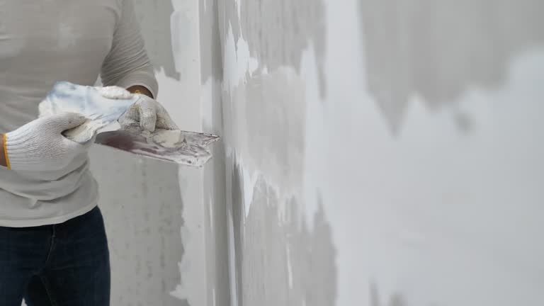 Best Drywall Crack Repair  in Micco, FL